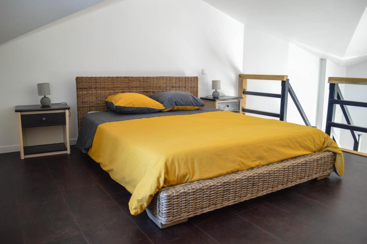 Bed and Breakfast Grande Chambre D'Hote Les Chats-Pitres La Rochette  Экстерьер фото
